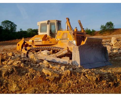 Бульдозер Liebherr 752